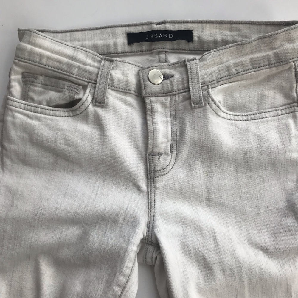 J Brand White Distressed Acid Wash Skinny Jeans - Picture 5 of 6